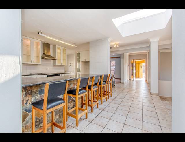 3 BEDROOM FREEHOLD TO LET IN ALLEN'S NEK
